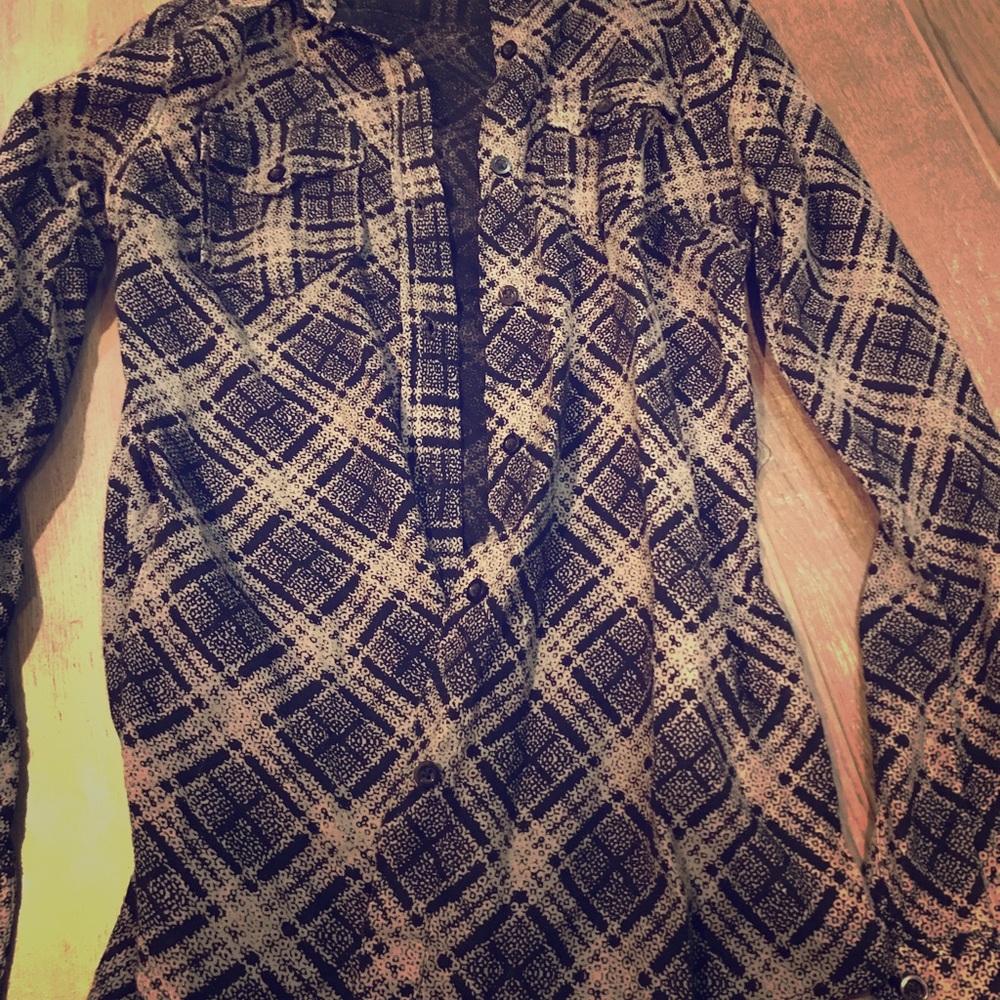 Button up flannel (looking) BkE Shirt - Picture 1 of 3